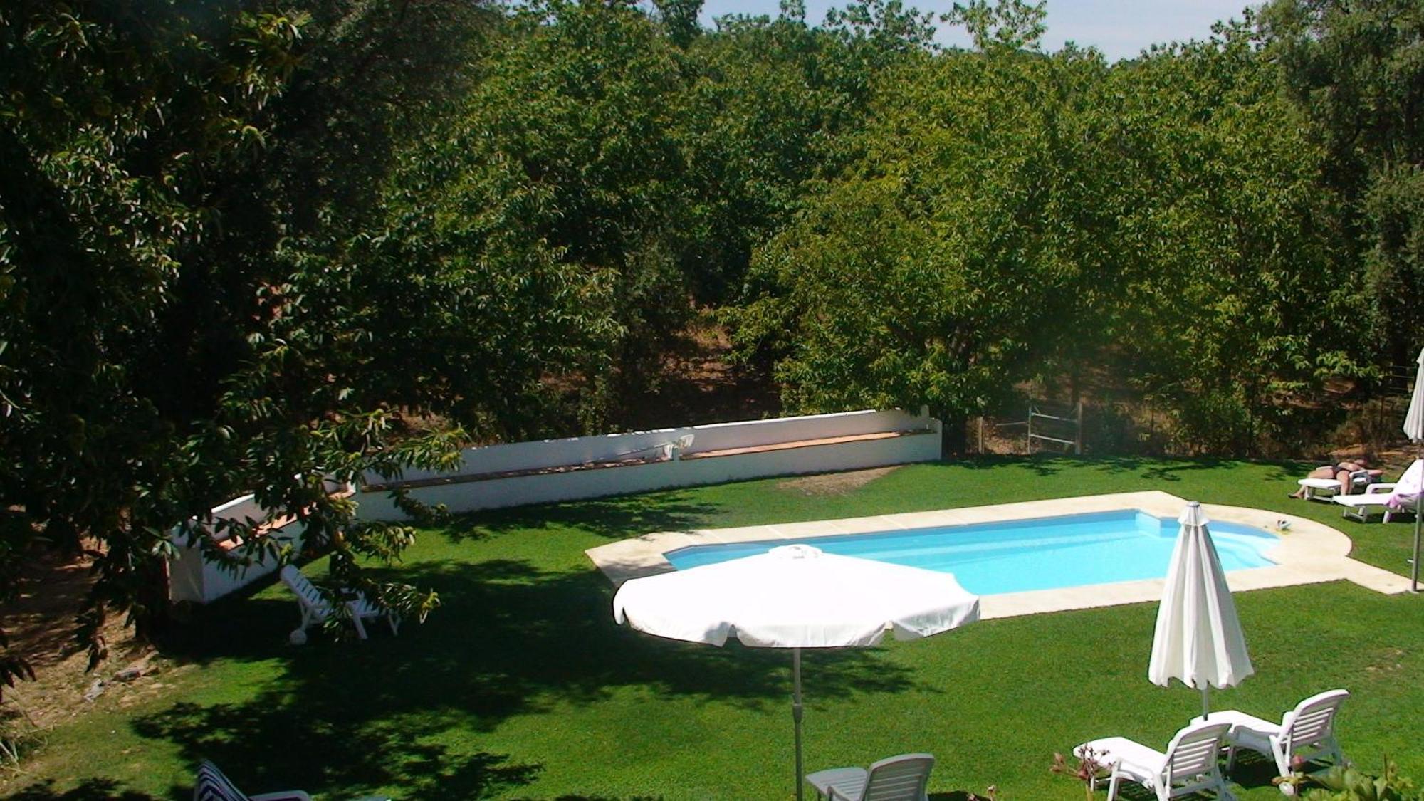 Hotel Apartamento Rural Finca La Media Legua Aracena Esterno foto