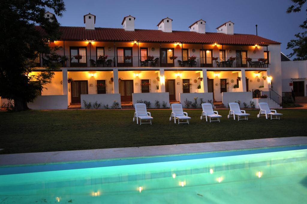 Hotel Apartamento Rural Finca La Media Legua Aracena Esterno foto